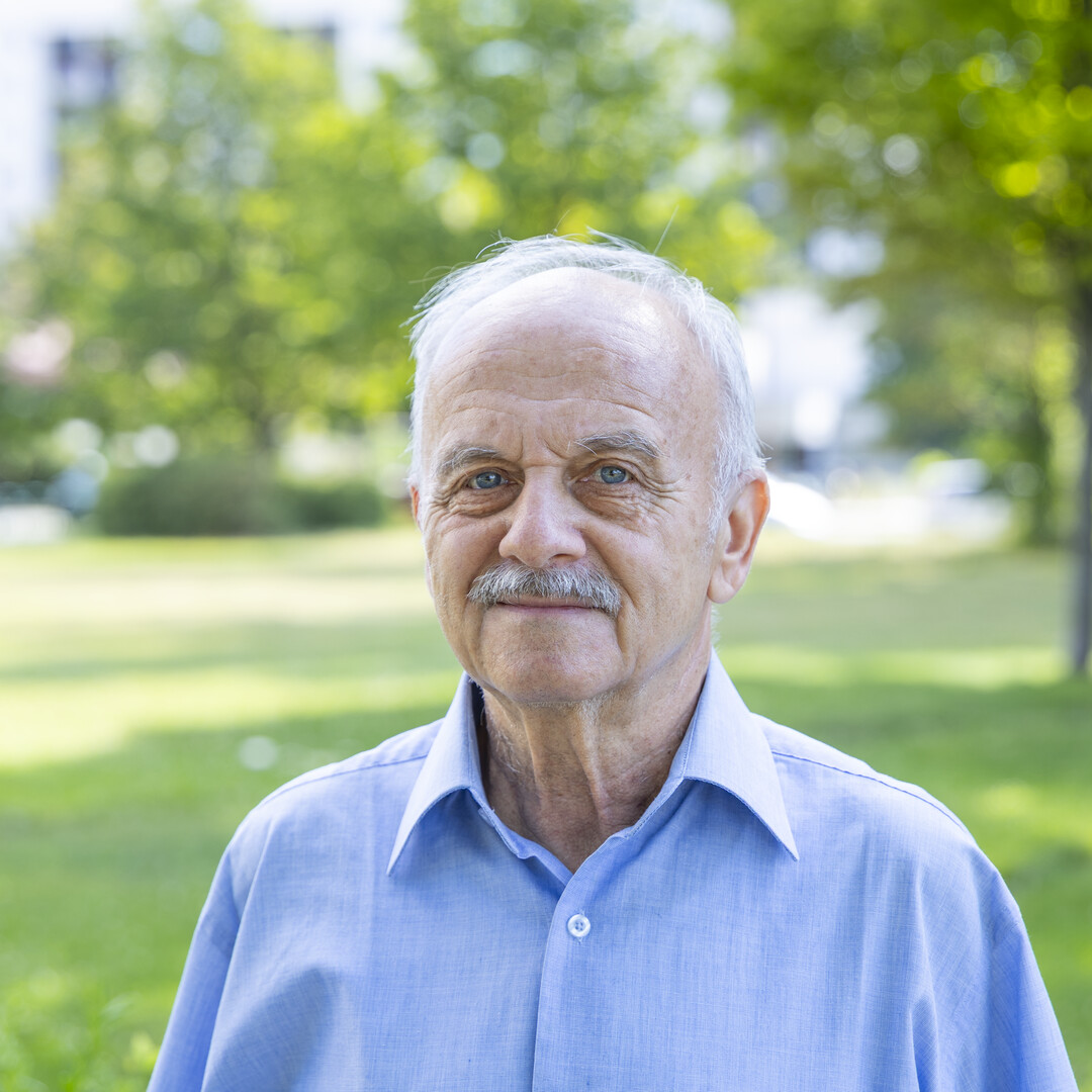 Pavol Mikulášek